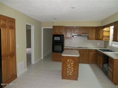 8126 Parkridge Cir S, Jacksonville, FL 32211 - photo 5
