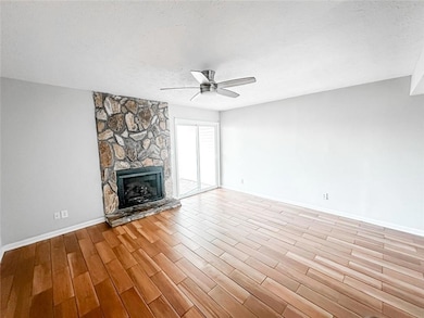 2498 Hidden Cove Ct, Gainesville, GA 30501 - photo 5