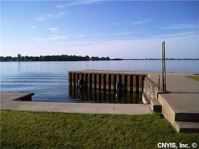 Waterfront/Dock/Pier. Nice protected dockage. Beau