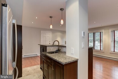 unlisted-address, Alexandria, VA 22302 - photo 6