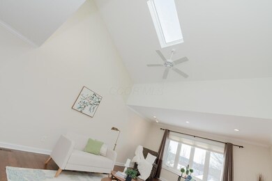 Bennington Woods vaulted ceiling in livi