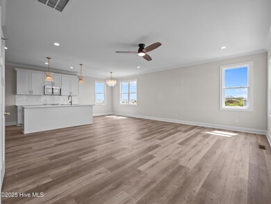 Living/Kitchen/Dining