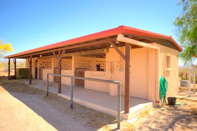 35202 S Quail Run Trail, Wickenburg, AZ 85390 - photo 2