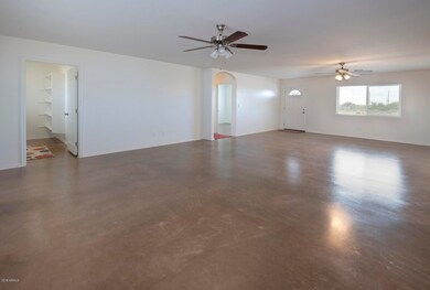 7 7219 N Richard Lane