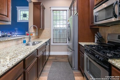 109 Gillespie St, San Antonio, TX 78212 - photo 6