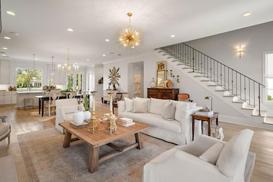 Great open floor plan through main living spaces.