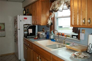 108 Robinson St, North Tonawanda, NY 14120 - photo 7