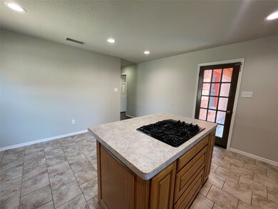 816 Ala Dr, Fort Worth, TX 76108 - photo 7