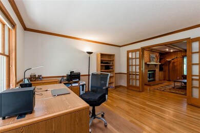 5200 Broadview Dr SE, Cedar Rapids, IA 52403 - photo 7