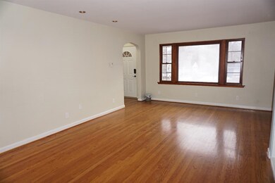 2424 Crest Rd, Gary, IN 46408 - photo 2