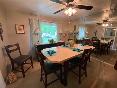 3Dining Room  (5)