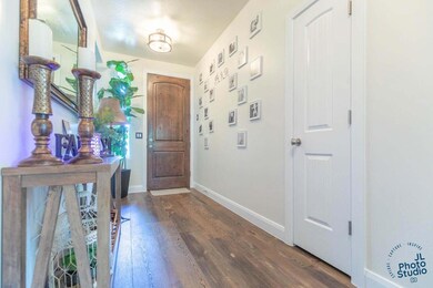 4- Entry View 1