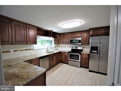 926 Agnes Ave, Morton, PA 19070 - photo 4