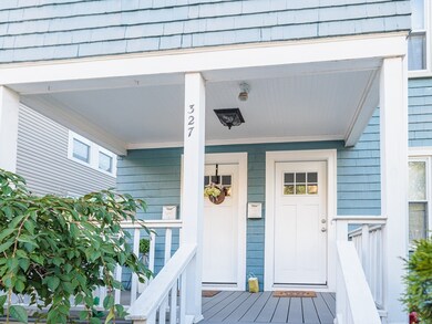 327 Cypress St unit 1, Brookline, MA 02445 - photo 2