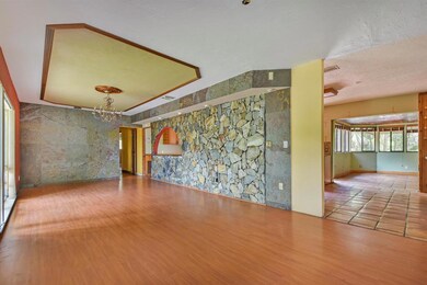 17661profamroom