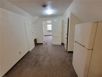 3407 Altamont Ave unit 3, Cleveland, OH 44118 - photo 5
