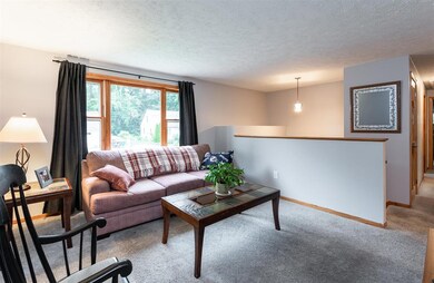 9 Syracuse Rd, Nashua, NH 03064 - photo 5