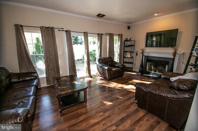 1204 Topsail Ct, Pasadena, MD 21122 - photo 4