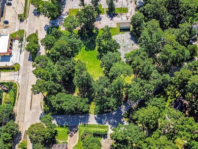 0003 Glourie Dr, Houston, TX 77055 - photo 4