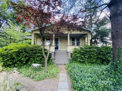61 Hudson Ave.