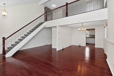 unlisted-address, Lemont, IL 60439 - photo 4