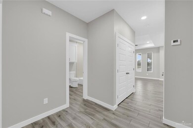 3121 Briggs St unit 1, Weslaco, TX 78596 - photo 6