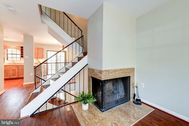 2048 Headlands Cir, Reston, VA 20191 - photo 7