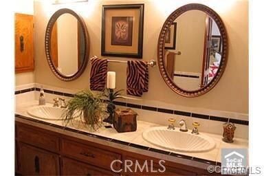 8561 Links Rd, Buena Park, CA 90621 - photo 3