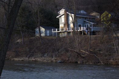 538 Hudson St, Hawley, PA 18428 - photo 7