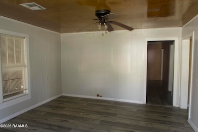 421 Cotton Ave, Eunice, LA 70535 - photo 3