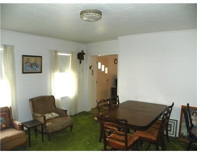 Dining Room. Enjoy entertaining guests and family 