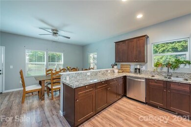 4486 Sugarloaf Rd, Hendersonville, NC 28792 - photo 3