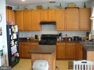 2472 Cheyenne Dr unit 11, Gambrills, MD 21054 - photo 7