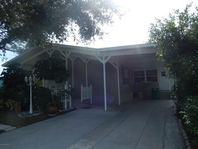 858 Pecan Cir, Sebastian, FL 32976 - photo 4