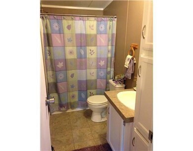 Bathroom 1.