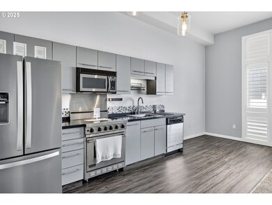 Crescent Promenade unit 420, Beaverton, OR 97005 - photo 7