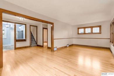 5608 Cedar St, Omaha, NE 68106 - photo 6