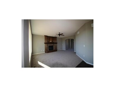 21923 W 96th St, Lenexa, KS 66220 - photo 4