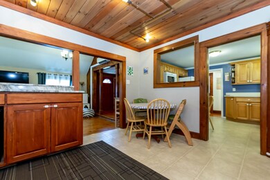 22 Goodhue Rd, Derry, NH 03038 - photo 4