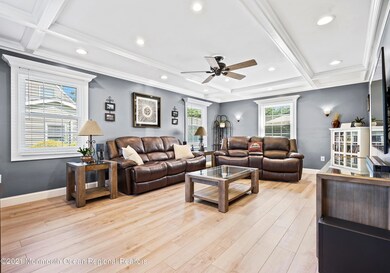 26 Autumn Ln, Matawan, NJ 07747 - photo 4