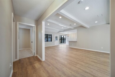 2714 Pecan St, Alvin, TX 77511 - photo 5