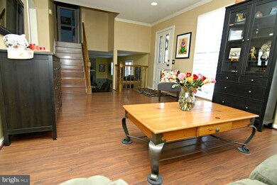 10213 Snowden Rd, Laurel, MD 20708 - photo 4