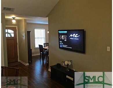 139 S Sheftall Cir, Savannah, GA 31410 - photo 4