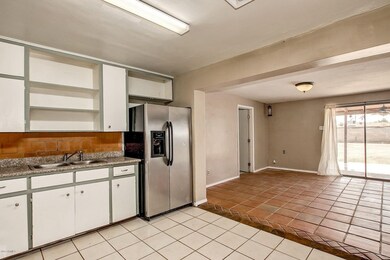 Large Open Kitchen