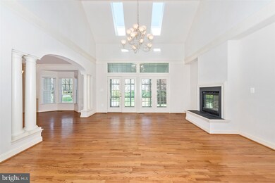 3006 Arbor Square Dr, Frederick, MD 21701 - photo 4