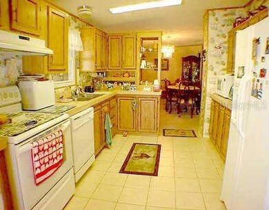 145 Jackson Park Ave, Davenport, FL 33897 - photo 3