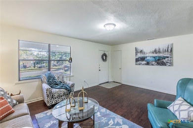 1202 S 2nd St, Temple, TX 76504 - photo 4