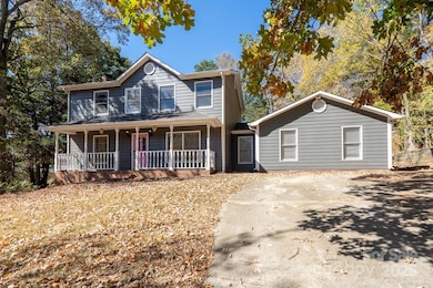 2407 Wildburne Ct, Charlotte, NC 28262 - photo 2