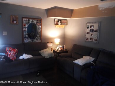 19 S Indian Valley Ct, Little Egg Harbor Township, NJ 08087 - photo 2