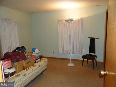 97 Hade Rd, Saint Thomas, PA 17252 - photo 5